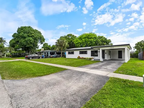 1055 Wyoming Avenue Fort Lauderdale FL 33312