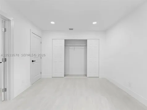 1055 Wyoming Avenue Fort Lauderdale FL 33312