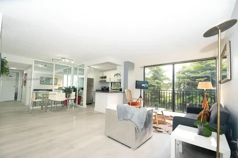 17021 N Bay Road Sunny Isles Beach FL 33160