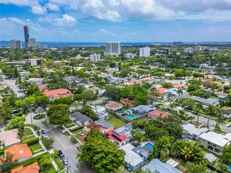 520 SW 22 Road Miami FL 33129