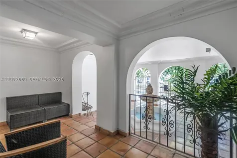 520 SW 22 Road Miami FL 33129