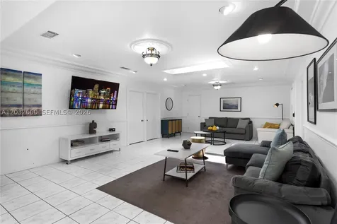 520 SW 22 Road Miami FL 33129
