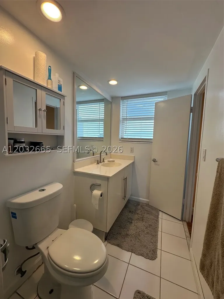3001 S Ocean Drive Hollywood FL 33019