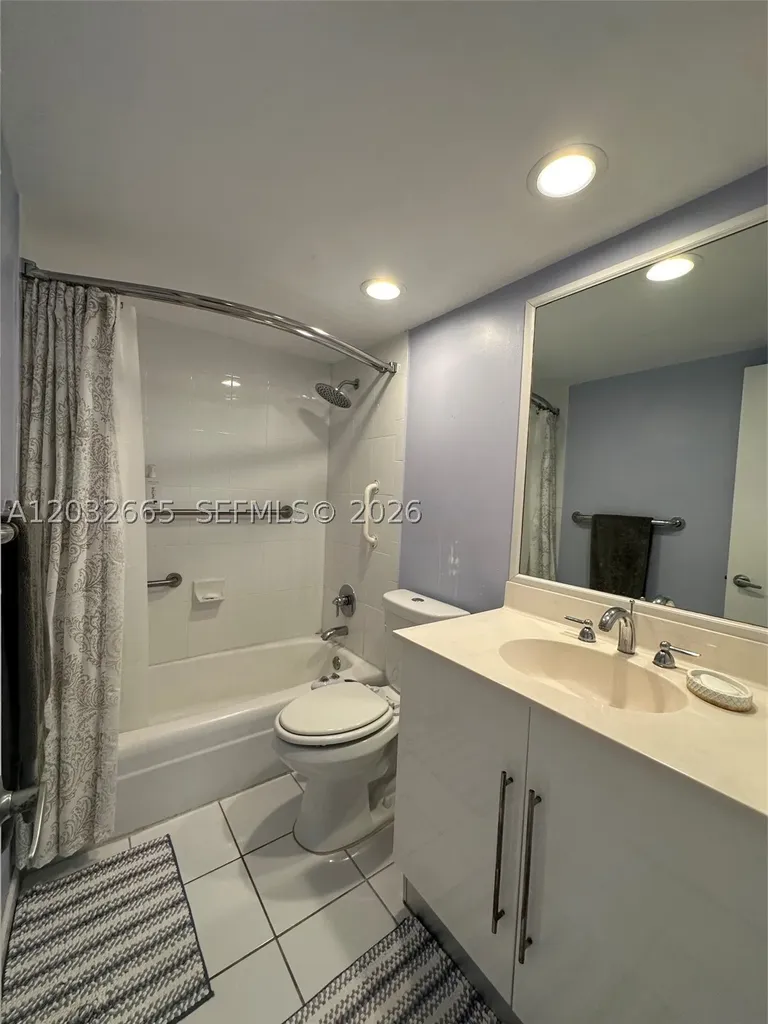 3001 S Ocean Drive Hollywood FL 33019