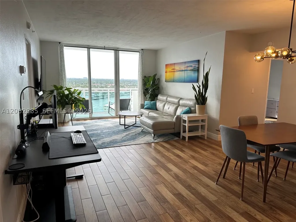 3001 S Ocean Drive Hollywood FL 33019