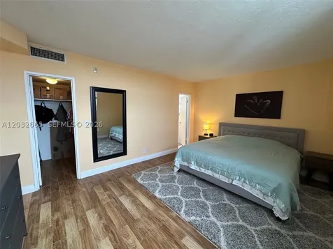 3001 S Ocean Drive Hollywood FL 33019