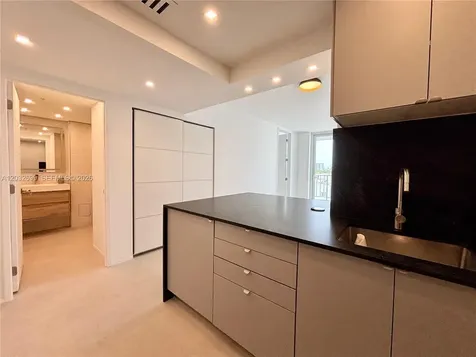 2829 Indian Creek Drive Miami Beach FL 33140