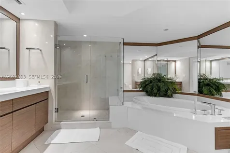 430 S Grand Bay Drive Key Biscayne FL 33149