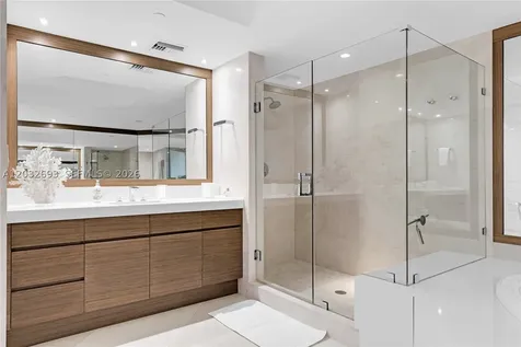 430 S Grand Bay Drive Key Biscayne FL 33149