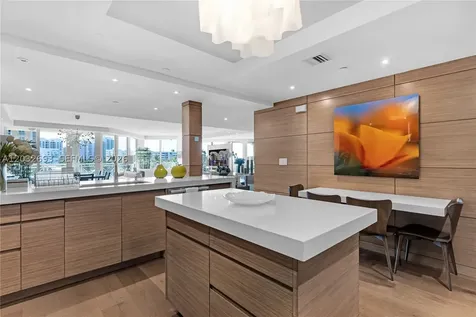 430 S Grand Bay Drive Key Biscayne FL 33149