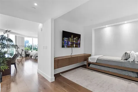 430 S Grand Bay Drive Key Biscayne FL 33149