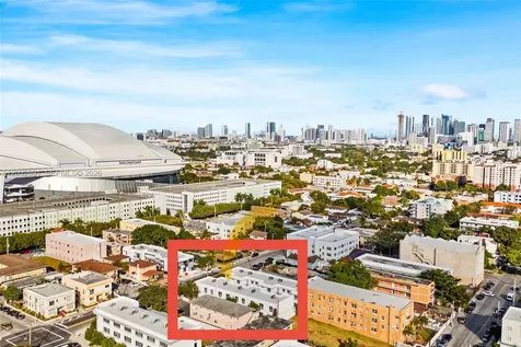 Miami FL 33125