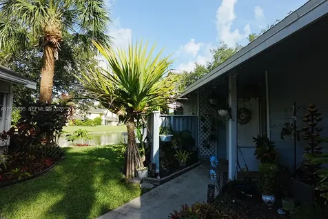 2038 Champions Way North Lauderdale FL 33068