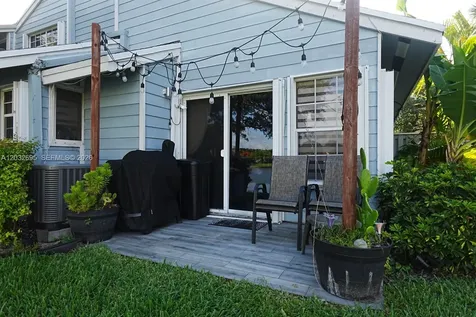 2038 Champions Way North Lauderdale FL 33068
