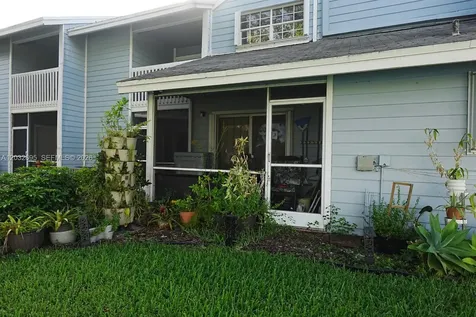 2038 Champions Way North Lauderdale FL 33068