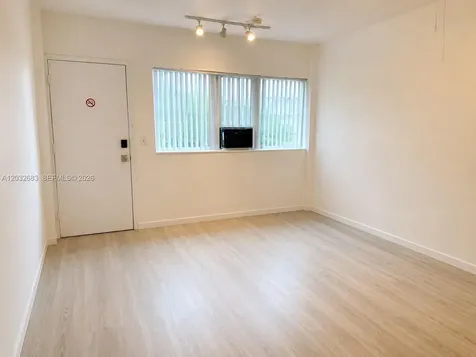 26 Diplomat Parkway Hallandale Beach FL 33009