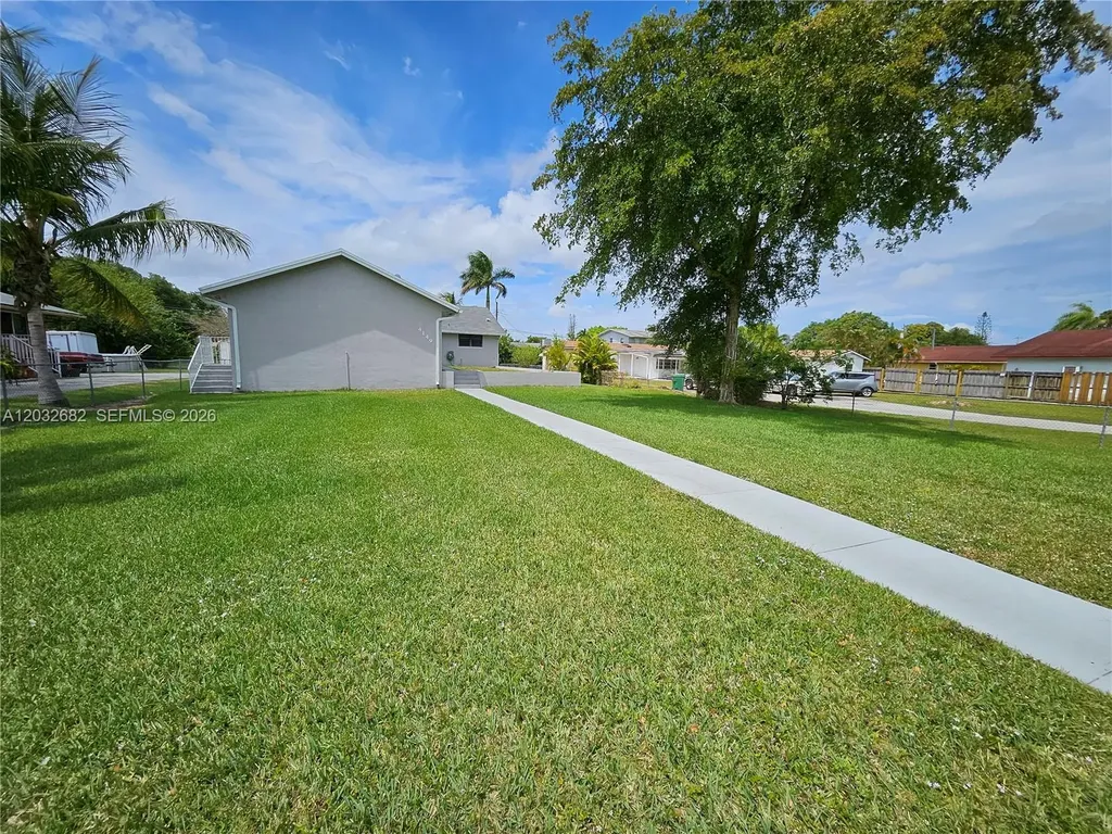4149 SW 52nd Street Dania Beach FL 33314
