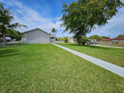 4149 SW 52nd Street Dania Beach FL 33314