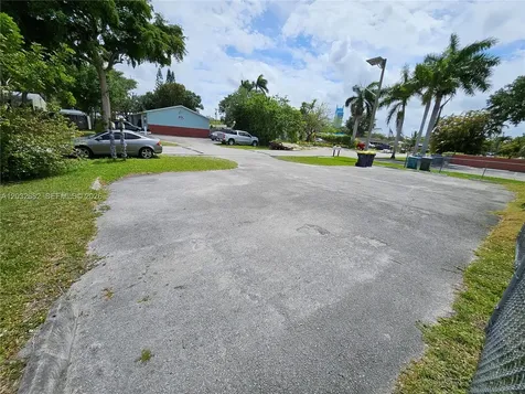 4149 SW 52nd Street Dania Beach FL 33314