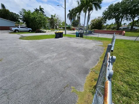 4149 SW 52nd Street Dania Beach FL 33314