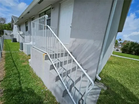 4149 SW 52nd Street Dania Beach FL 33314