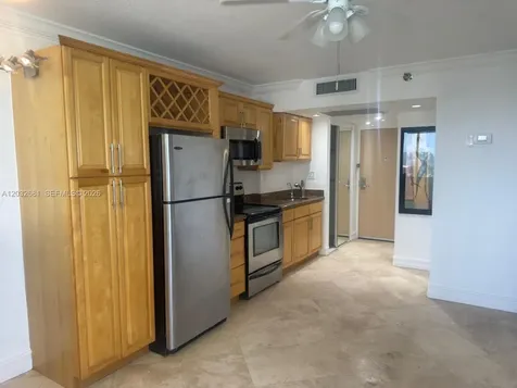 19201 Collins Avenue Sunny Isles Beach FL 33160