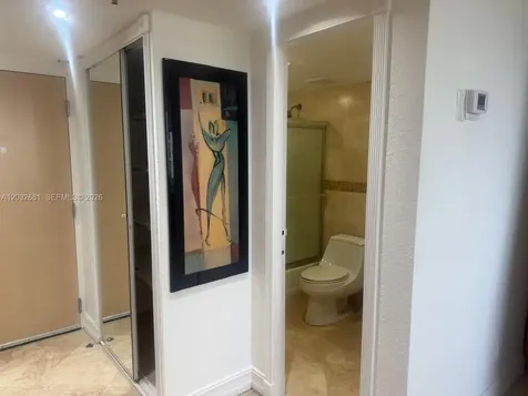 19201 Collins Avenue Sunny Isles Beach FL 33160