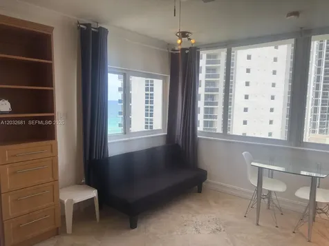 19201 Collins Avenue Sunny Isles Beach FL 33160