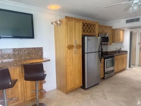 19201 Collins Avenue Sunny Isles Beach FL 33160