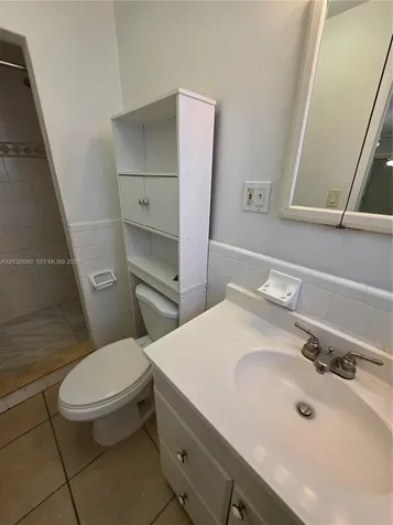 5225 NE 4th Avenue Oakland Park FL 33334