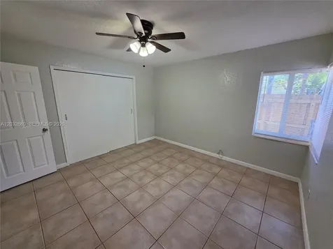 5225 NE 4th Avenue Oakland Park FL 33334
