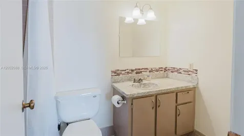 424 SE 10th Street Dania Beach FL 33004