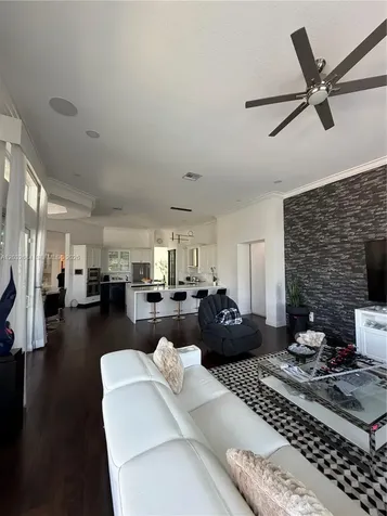 15253 SW 40th Street Davie FL 33331