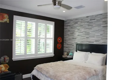 15253 SW 40th Street Davie FL 33331
