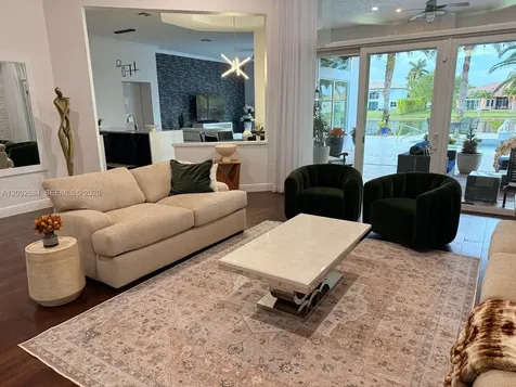 15253 SW 40th Street Davie FL 33331