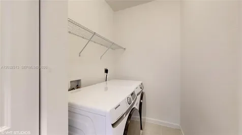 10004 SW 231 Lane Miami FL 33190