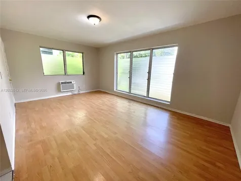 825 Euclid Avenue Miami Beach FL 33139