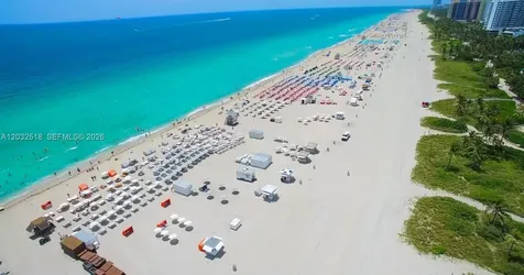 3030 Collins Avenue Miami Beach FL 33140