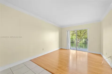 8240 SW 210th Cutler Bay FL 33189