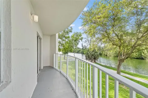 8240 SW 210th Cutler Bay FL 33189