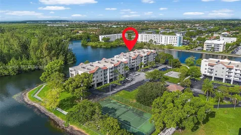 8240 SW 210th Cutler Bay FL 33189