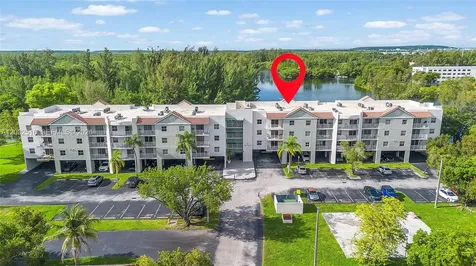 8240 SW 210th Cutler Bay FL 33189
