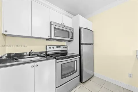 8240 SW 210th Cutler Bay FL 33189