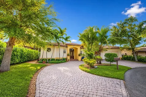 5751 SW 59th Place South Miami FL 33143