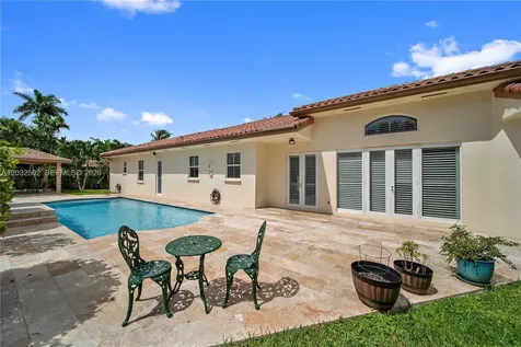 5751 SW 59th Place South Miami FL 33143