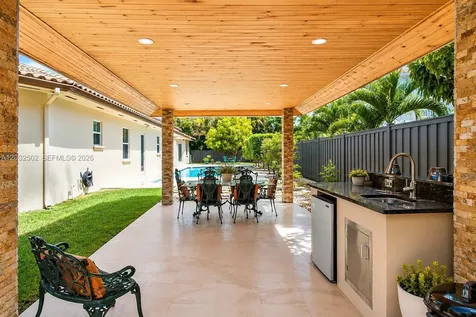 5751 SW 59th Place South Miami FL 33143