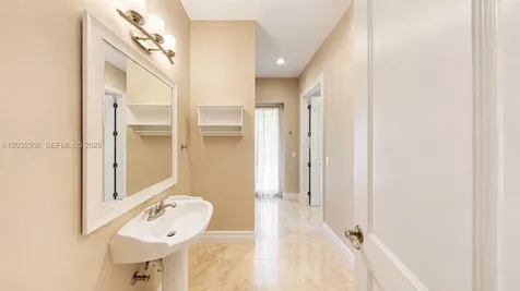 5751 SW 59th Place South Miami FL 33143