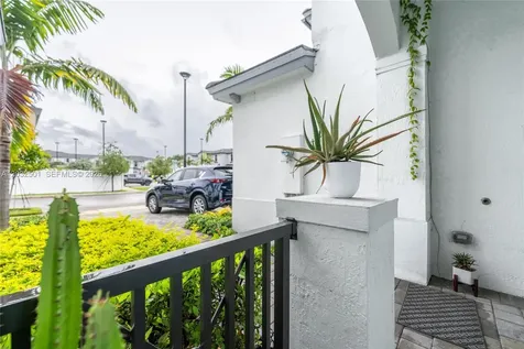 561 NW 204th Street Miami Gardens FL 33169