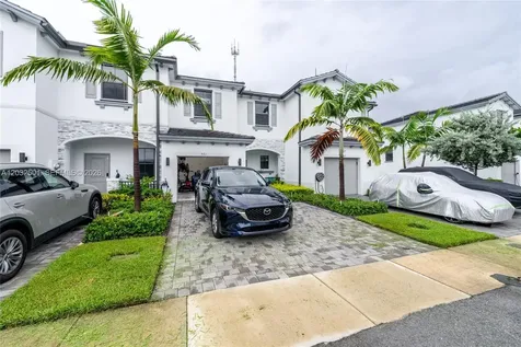 561 NW 204th Street Miami Gardens FL 33169