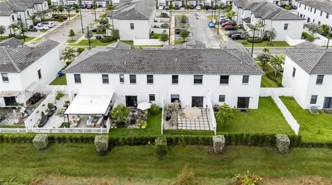 561 NW 204th Street Miami Gardens FL 33169